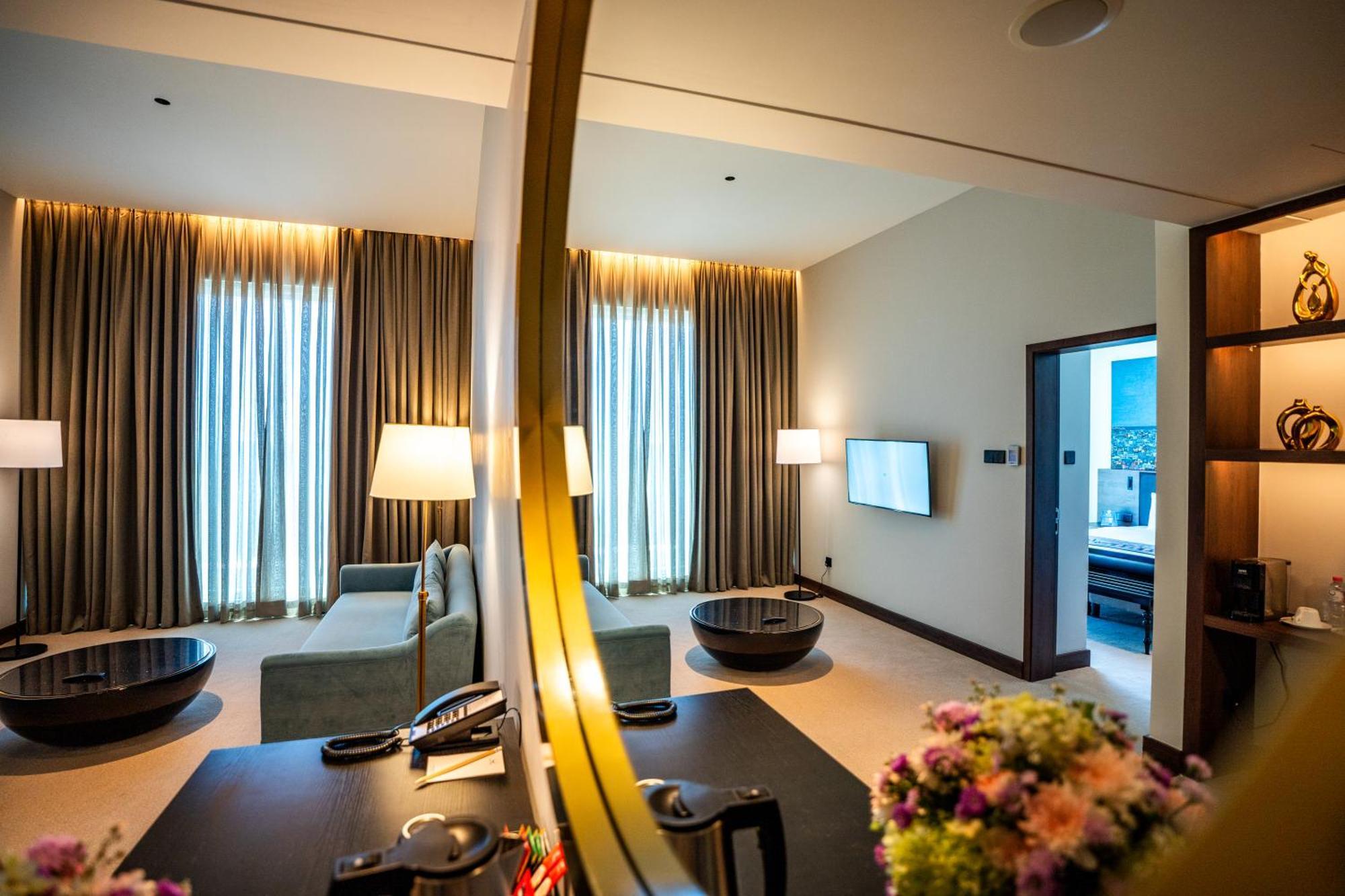 Sofia Colombo City Hotel Kültér fotó
