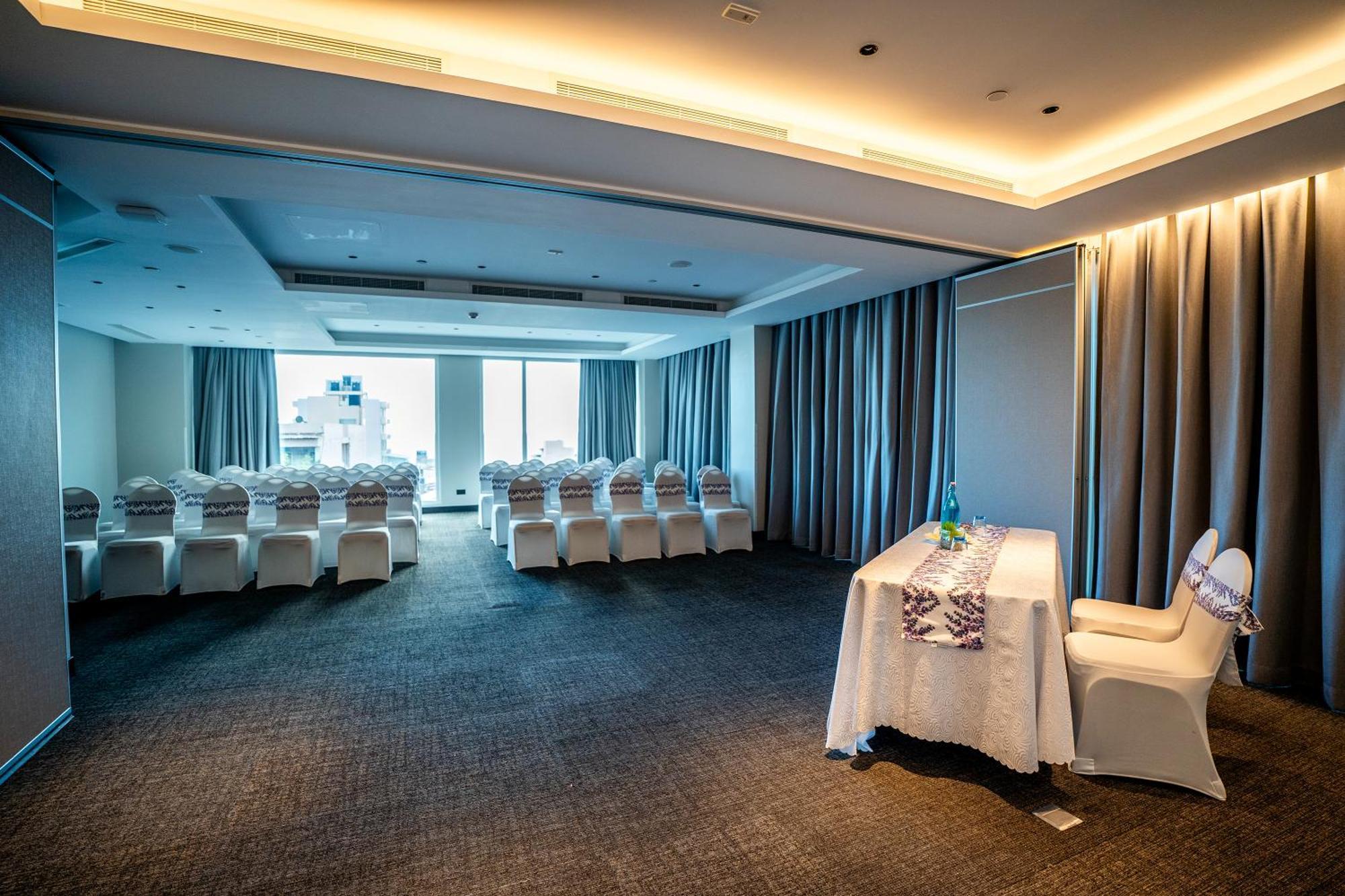 Sofia Colombo City Hotel Kültér fotó
